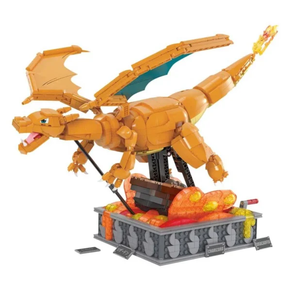 Pokemon Motion Charizard MEGA Construx
